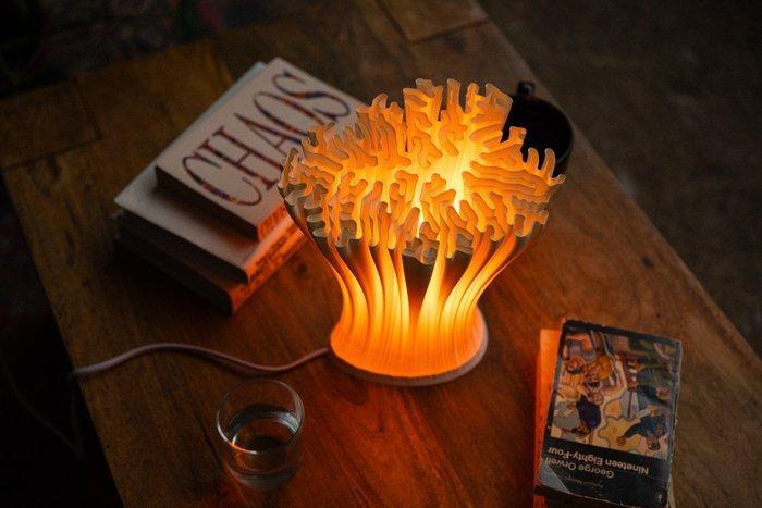 Michael Jasinski - Tafellamp - S5 - Biopolymeer, Antiek en Kunst, Kunst | Designobjecten