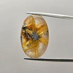 Kwartssteen met rutilster en kern in natuurlijk hematiet,