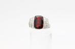 Ring - 18 karaat Witgoud Granaat - Diamant, Nieuw