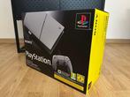 Sony - Playstation 5 (PS5) - SLIM DIGITAL 30th ANNIVERSARY, Spelcomputers en Games, Nieuw