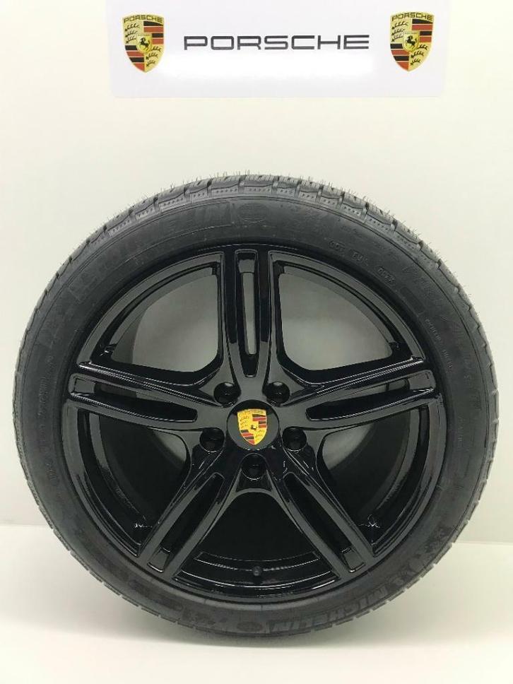 Porsche Panamera 971 Originele 20 zwart met winterbanden, Auto-onderdelen, Banden en Velgen, 20 inch, Winterbanden, 315 mm, Personenwagen