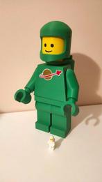 MegaFigure handmade 35cm Classic Space Spaceman Green -, Nieuw