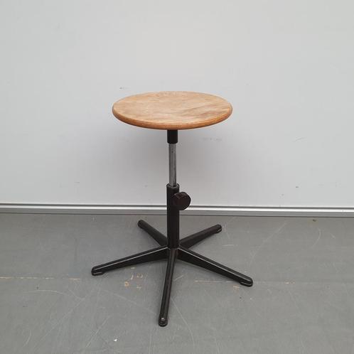 Ahrend Cirkel retro kruk - in hoogte verstelbaar 42-56 cm, Verzamelen, Retro, Ophalen of Verzenden