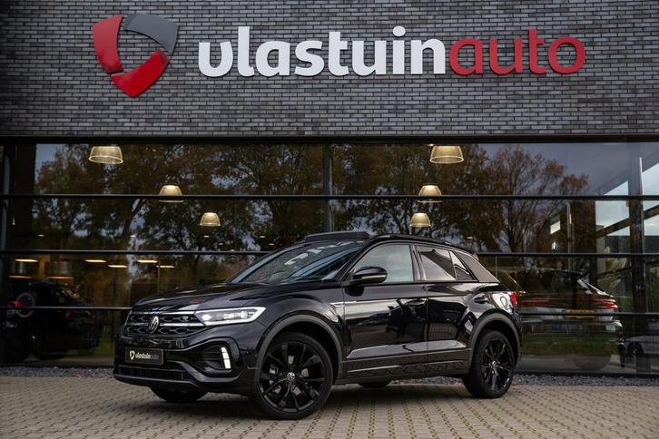 Zakelijke Lease |  Volkswagen T-Roc 1.5 TSI R-Line Edition, Auto's, Volkswagen, Onderhoudsboekje, Lease, Zwart, Automaat, SUV of Terreinwagen