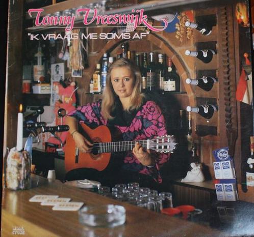 LP gebruikt - Tonny Vreeswijk - Ik Vraag Me Soms Af, Cd's en Dvd's, Vinyl | Nederlandstalig, Zo goed als nieuw, Verzenden
