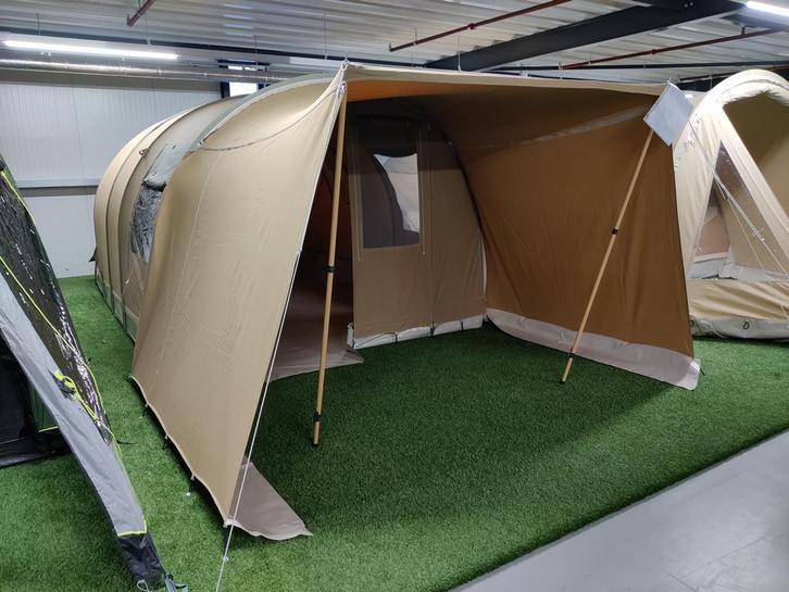 Karsten Tunneltent 2800 Beige/Blauw (2023), Caravans en Kamperen, Tenten, Gebruikt, tot en met 4, Ophalen of Verzenden