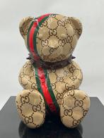 Naor - Bear gucci pop art