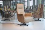 Sta op stoel draai De Toekomst Fab-5 F5-100  leer 2 motoren.