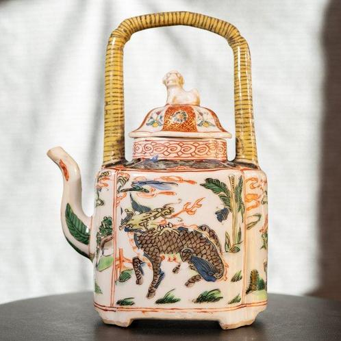 Theepot - Porselein - Theepot Kangxi, Antiek en Kunst, Antiek | Overige Antiek