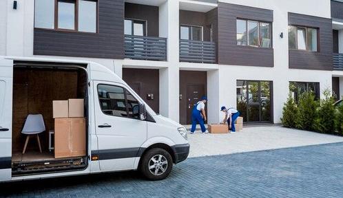Moving services Amsterdam Moving company Van with MOVERS, Diensten en Vakmensen, Verhuizers en Opslag, Bedrijfsverhuizingen, Verhuizen binnen Nederland