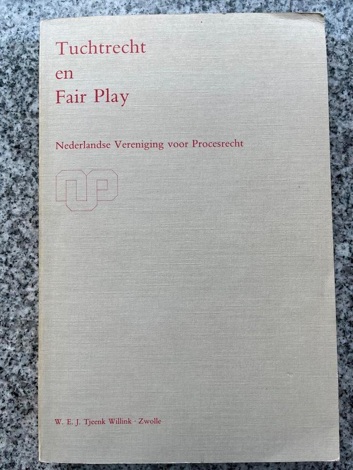 Tuchtrecht en fair play, Boeken, Politiek en Maatschappij, Juridisch en Recht, Nederland, Gelezen, Verzenden