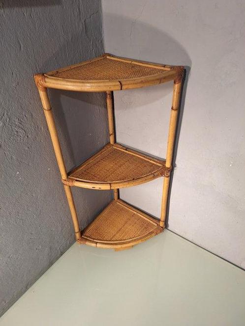 dal vera - Hoekkast - bamboe en rattan - Bamboe, Rattan, Antiek en Kunst, Kunst | Designobjecten