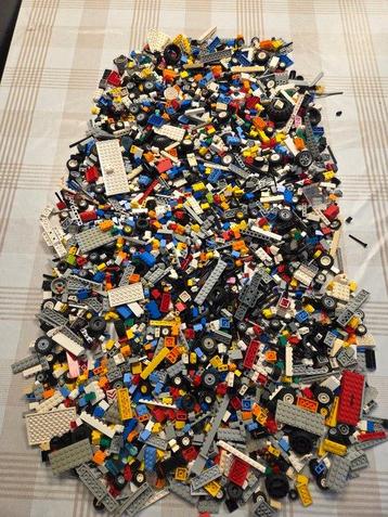 Lego Onderdelen - Grote partij lego mix beschikbaar voor biedingen