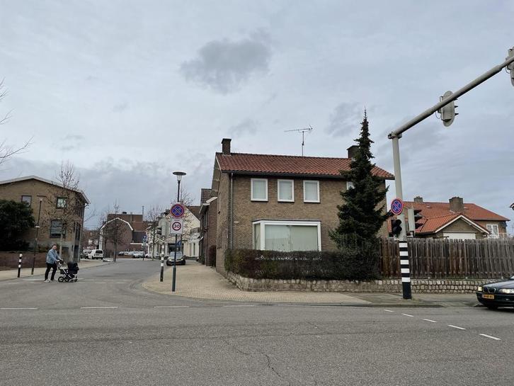Vrijstaande woning 5 kamers, Hoensbroek, Huizen en Kamers, Huizen te huur, Direct bij eigenaar, Limburg, Vrijstaande woning