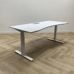 Kinnarps P-serie, Elektrisch zit-sta bureau, 180x80 cm, wit, Huis en Inrichting, Bureaus, Ophalen of Verzenden, In hoogte verstelbaar
