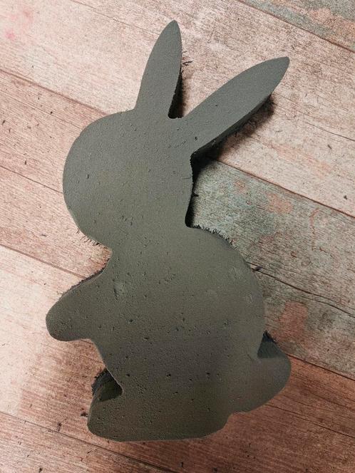 Oasis mini rabbit konijn haasje steekschuimvorm opzij, Huis en Inrichting, Woonaccessoires | Kunstplanten en Kunstbloemen, Nieuw
