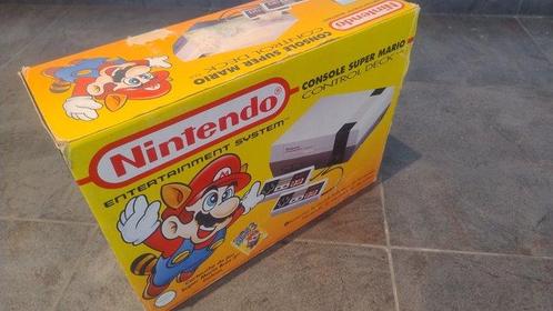 Nintendo - Nes - Yellow sleeve control deck Nintendo Nes, Spelcomputers en Games, Spelcomputers | Overige Accessoires