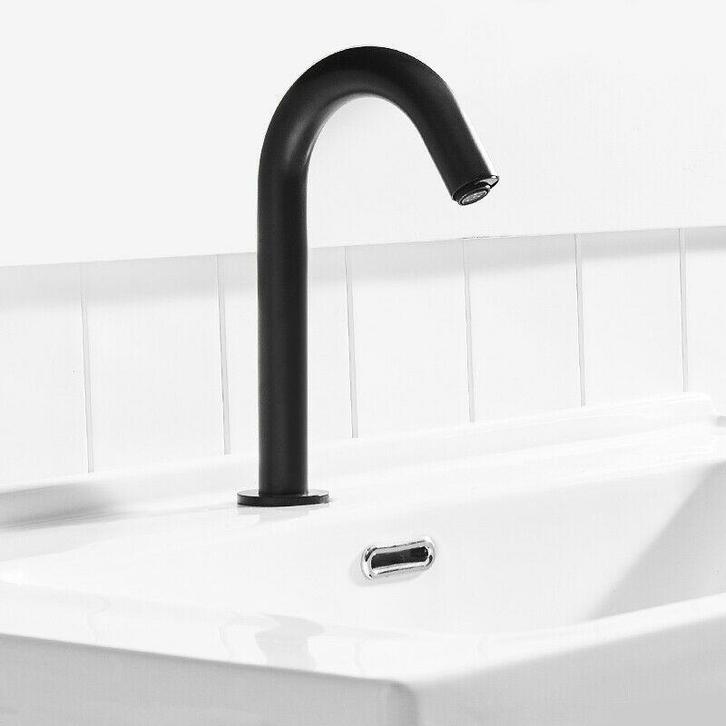 Sensomatica Zwarte sensor kraan Cesaro 245 MM koud, Doe-het-zelf en Verbouw, Sanitair, Kraan, Nieuw, Verzenden