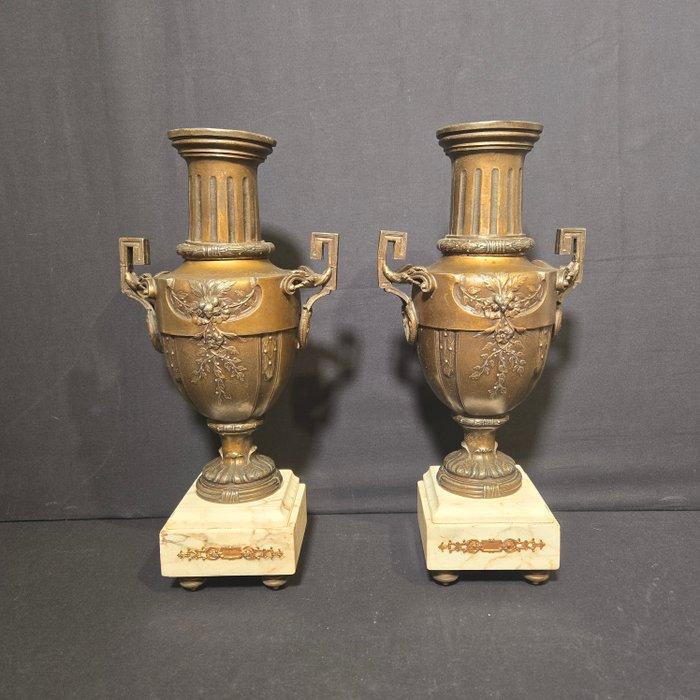 Kaarsenhouder (2) - Legering, Marmer - Grote coupes, Antiek en Kunst, Antiek | Klokken