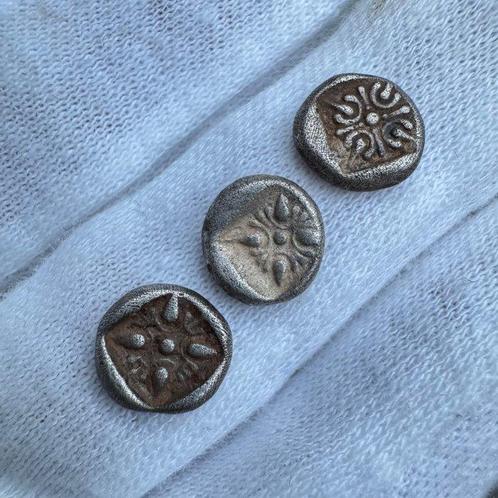 Ionia, Miletos Diobol 525-475 v.Chr. (3 pieces) (Zonder, Postzegels en Munten, Munten | Europa | Niet-Euromunten