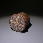 Huari, Peru Hout, parelmoer Tamba - Oorbel. 3,5 cm D. 700 -