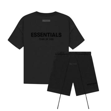 Fear of God Essentials Black Limo Summer set - maat S beschikbaar voor biedingen