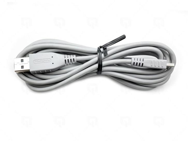 Nintendo USB-Mini Kabel voor Wii U Pro Controller - 2.5 M, Spelcomputers en Games, Spelcomputers | Nintendo Switch, Zo goed als nieuw