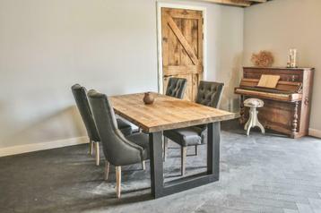 Eiken BOOMSTAM tafel DE GOEDKOOPSTE Eettafel SHOWROOM OPEN ! beschikbaar voor biedingen