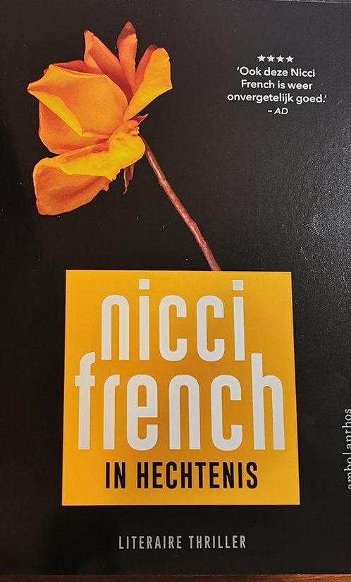 In hechtenis - special Kruidvat 9789026369131 Nicci French, Boeken, Overige Boeken, Zo goed als nieuw, Verzenden
