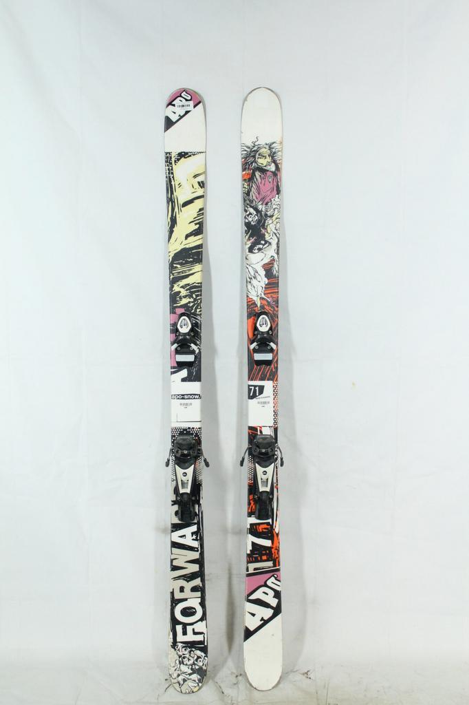 Refurbished - Ski - Rossignol APO snow twintip - 171, Sport en Fitness, Skiën en Langlaufen, Skiën, 160 tot 180 cm, Gebruikt, Rossignol