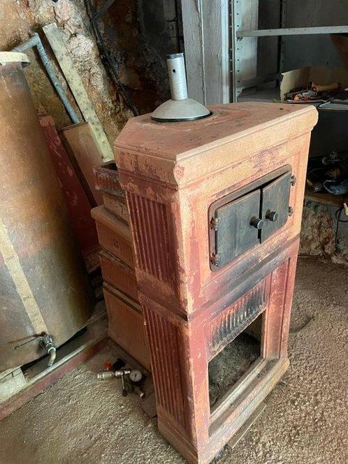 Becchi Kachel - IJzer, Terracotta, Antiek en Kunst, Curiosa en Brocante