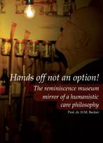 Hands off not an option! 9789059724129 Hans Marcel Becker, Boeken, Verzenden, Zo goed als nieuw, Hans Marcel Becker