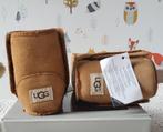 UGG baby laarsjes mt 18, leuk kraam of kerstkado SALE !, Kinderen en Baby's, Babykleding | Schoentjes en Sokjes, Ugg, Schoentjes