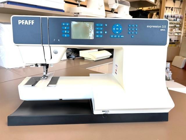 Pfaff expression 3.5 naaimachine bij de speciaalzaak, Hobby en Vrije tijd, Naaimachines en Toebehoren, Naaimachine, Gebruikt, Pfaff