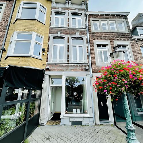 Gemeubileerd appartement met parkeerplaats en ligg..., Huizen en Kamers, Huizen te huur, Direct bij eigenaar, Limburg, Appartement