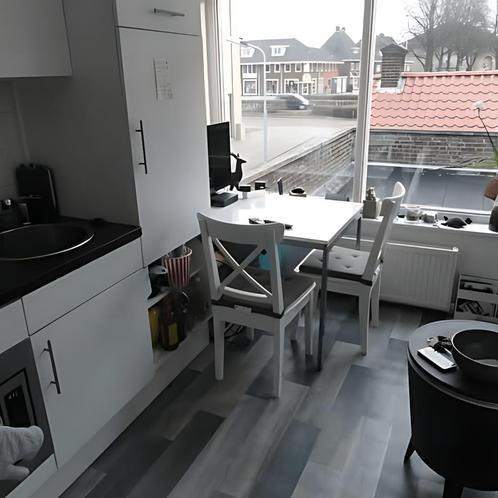 Zelfstandig appartement in Den Bosch gevonden in Den Bosch, Huizen en Kamers, Huizen te huur, Direct bij eigenaar, Appartement