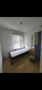 Kamer in s-Gravenhage - 2m², Huizen en Kamers, Kamers te huur, 20 tot 35 m², Den Haag