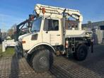 Veiling: Kraanwagen Mercedes-Benz Unimog 424 Diesel 1997, Auto's, Vrachtwagens, Wit, Mercedes-Benz, Diesel, BTW verrekenbaar