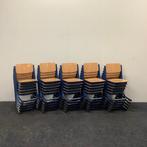 Tweedehands complete set 20 stuks schoolstoelen Presikhaaf, Huis en Inrichting, Stoelen, Ophalen of Verzenden, Gebruikt, Hout