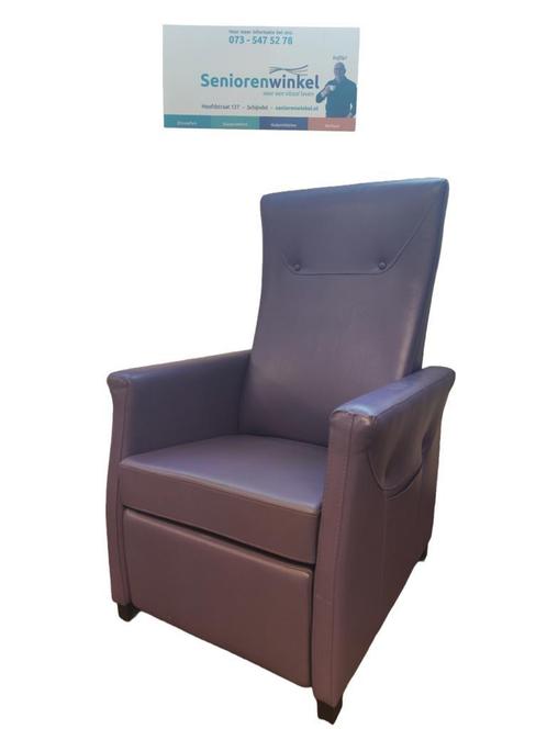 Fitform Sta- Op stoel uitgevoerd in paars leder, goede staat, Huis en Inrichting, Fauteuils, Minder dan 75 cm, Zo goed als nieuw