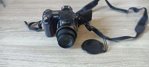 Nikon Coolpix 8700 / 1 memoria 2GB / Coolpix 885 / + 2, Audio, Tv en Foto, Fotocamera's Digitaal