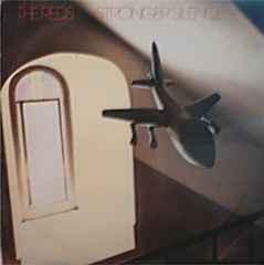 LP gebruikt - The Reds - Stronger Silence, Cd's en Dvd's, Vinyl | Pop, Zo goed als nieuw, Verzenden