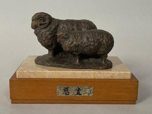 Sheep figure crafted by Tadao Koga() - Pop Jiai () -, Antiek en Kunst, Antiek | Overige Antiek