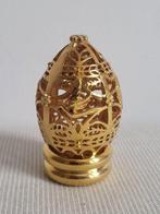Fabergé ei - Lot de 2 Œufs décoratifs – Le Monde Merveilleux, Antiek en Kunst