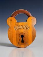 1930s Shop Display lock -40cm/2,95Kg Advertentiefiguur -