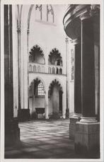 ZALTBOMMEL - Interieur St. Maartenskerk met doopvont, Verzenden, Gelopen