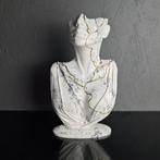 Santicri - Tired face (white and black marble)