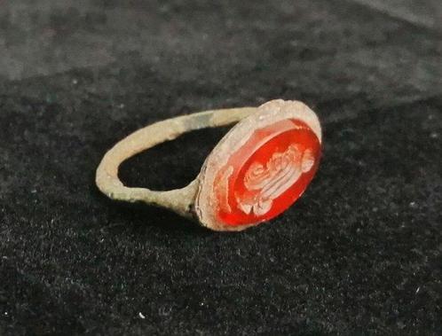 Sasanian Brons Intaglio-ring - 21 mm (Zonder Minimumprijs), Antiek en Kunst, Antiek | Overige Antiek