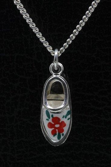 Zilveren Klompschoen ketting hanger - rode bloem, Sieraden, Tassen en Uiterlijk, Kettinghangers, Verzenden