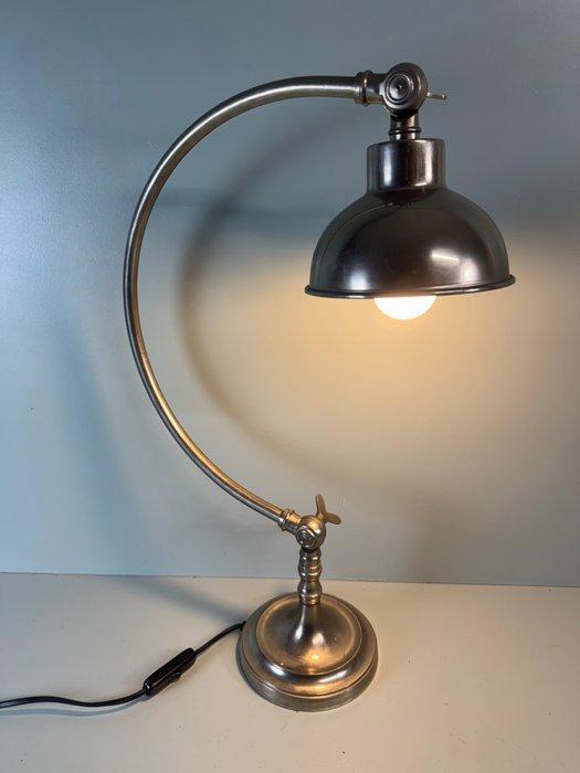 Lamp - Elegant Metalen Art Deco Bureaulamp: - Aluminium, Antiek en Kunst, Curiosa en Brocante